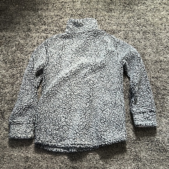 Grey and White Sherpa from Zesica. Worn a few times, like new. - Picture 2 of 2
